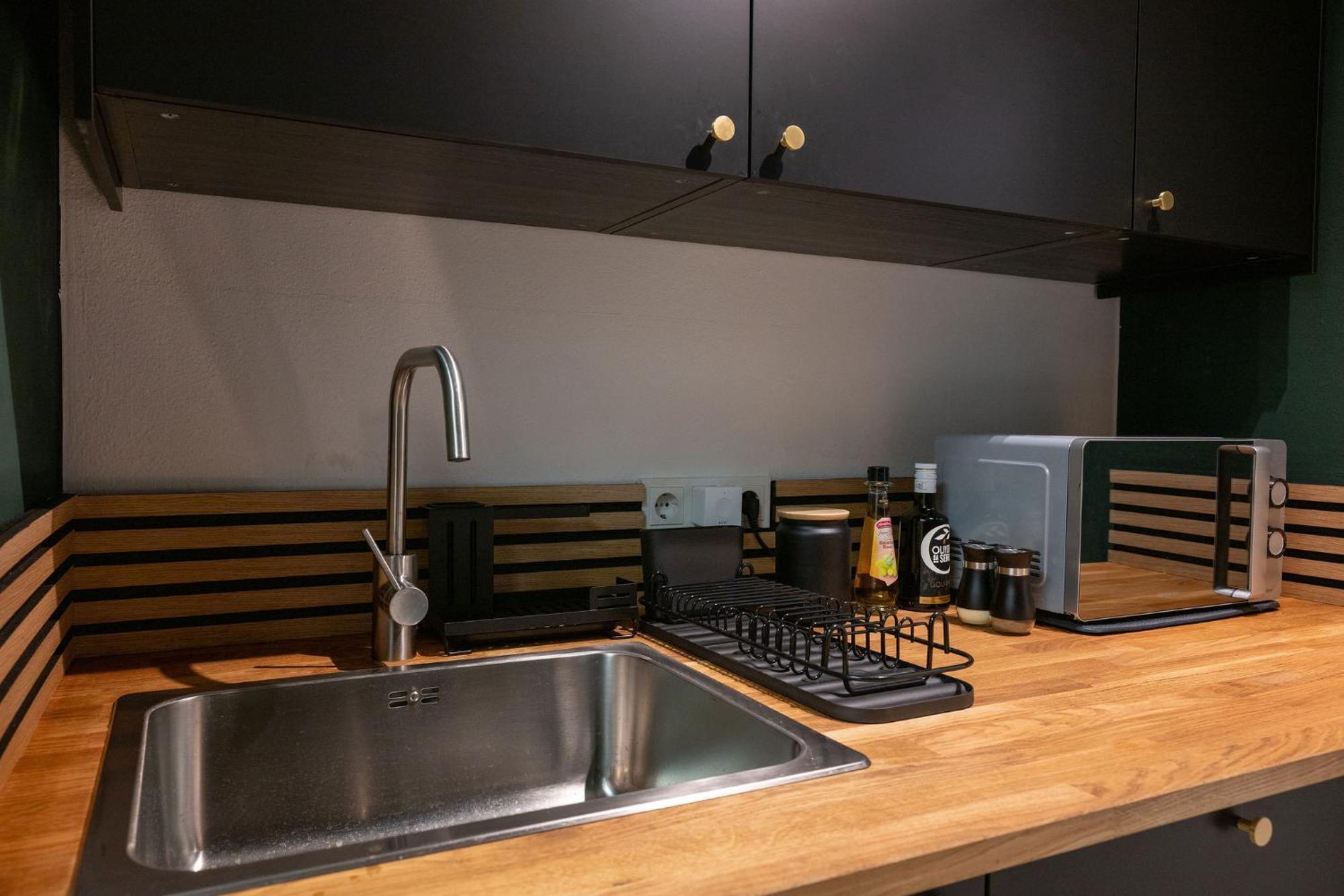 Large 150 Qm In Centrally Located 1 To 15 Guests * Munich
